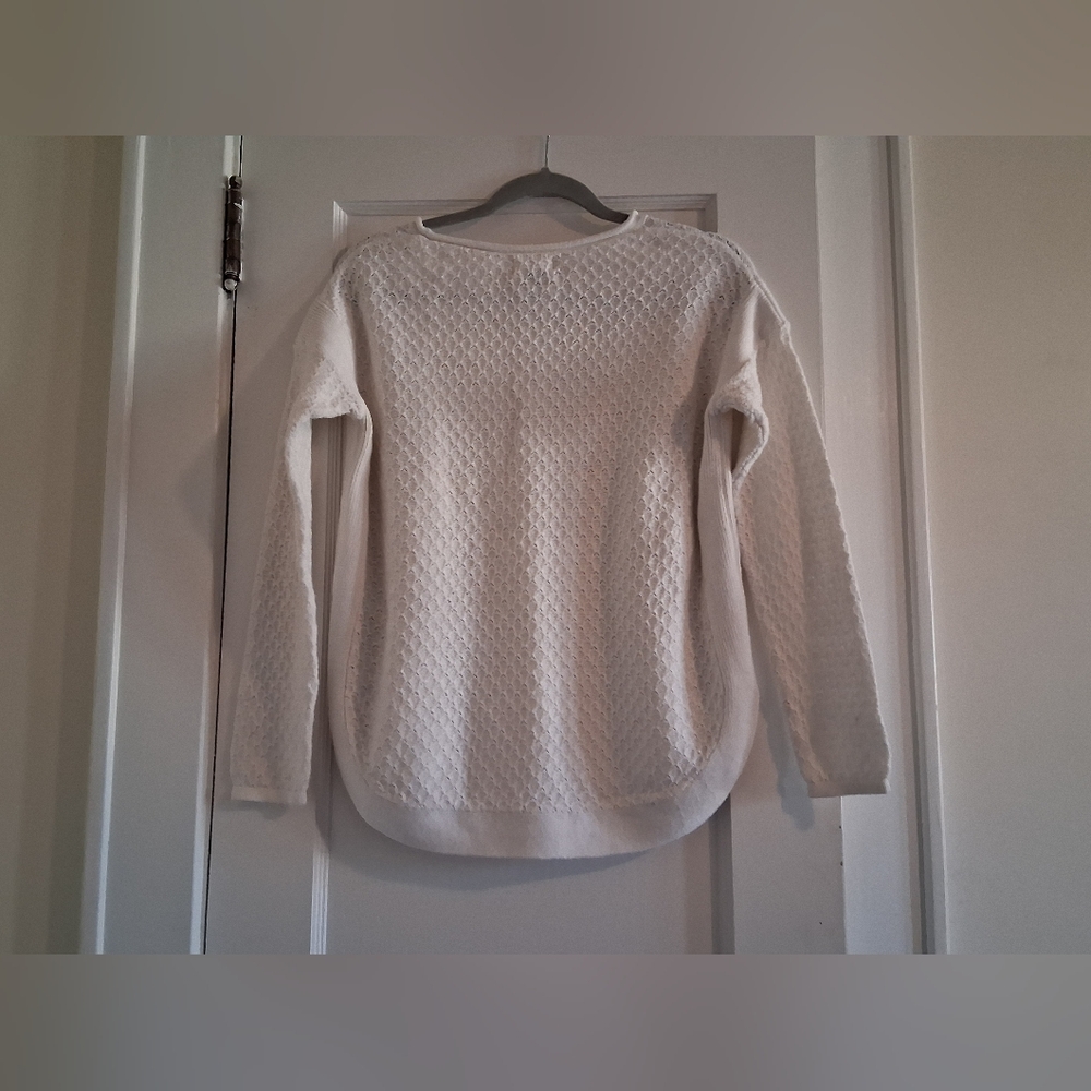 Old Navy White Top - Picture 9 of 11